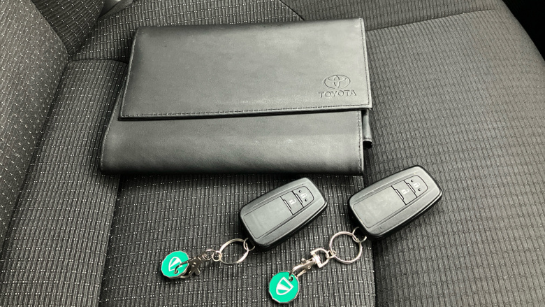 Toyota C-HR 1.8 Hybrid Design 5dr CVT Hybrid Hatchback